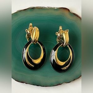 Vintage TRIFARI Dangle Clip On Earrings Black Enamel and Gold Tone.